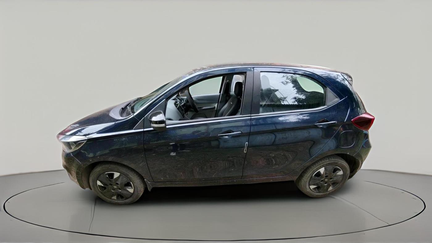 2025 Tata Tiago XT PETROL, Petrol, Manual, 5,821 km, exterior