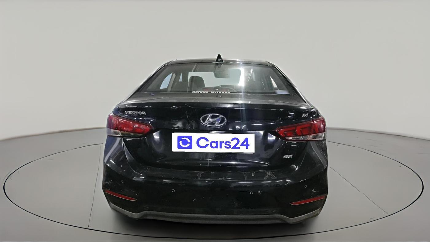 2018 Hyundai Verna 1.6 VTVT SX O, Petrol, Manual, 45,667 km, exterior