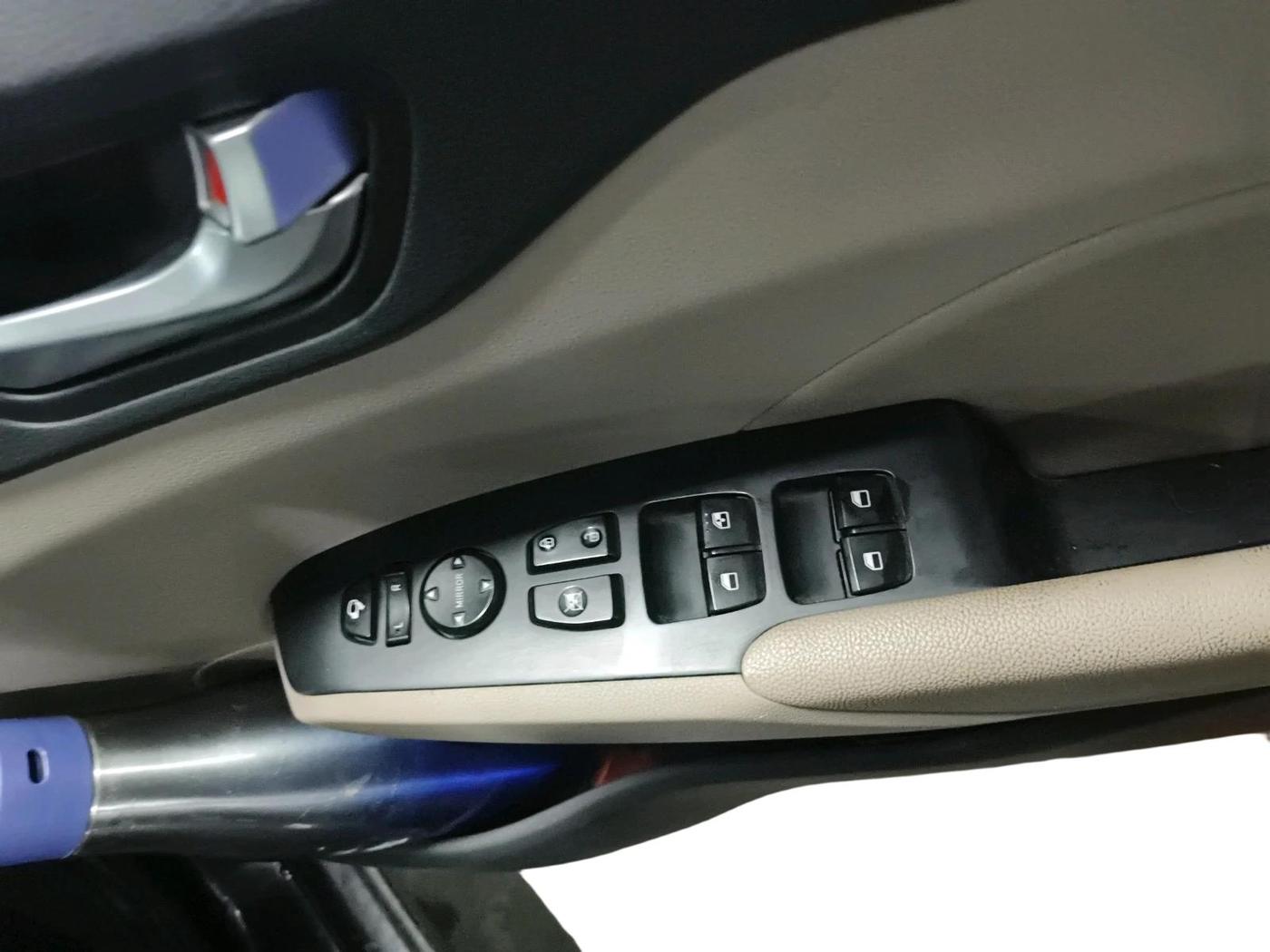 2018 Hyundai Verna 1.6 VTVT SX O, Petrol, Manual, 45,667 km, interior