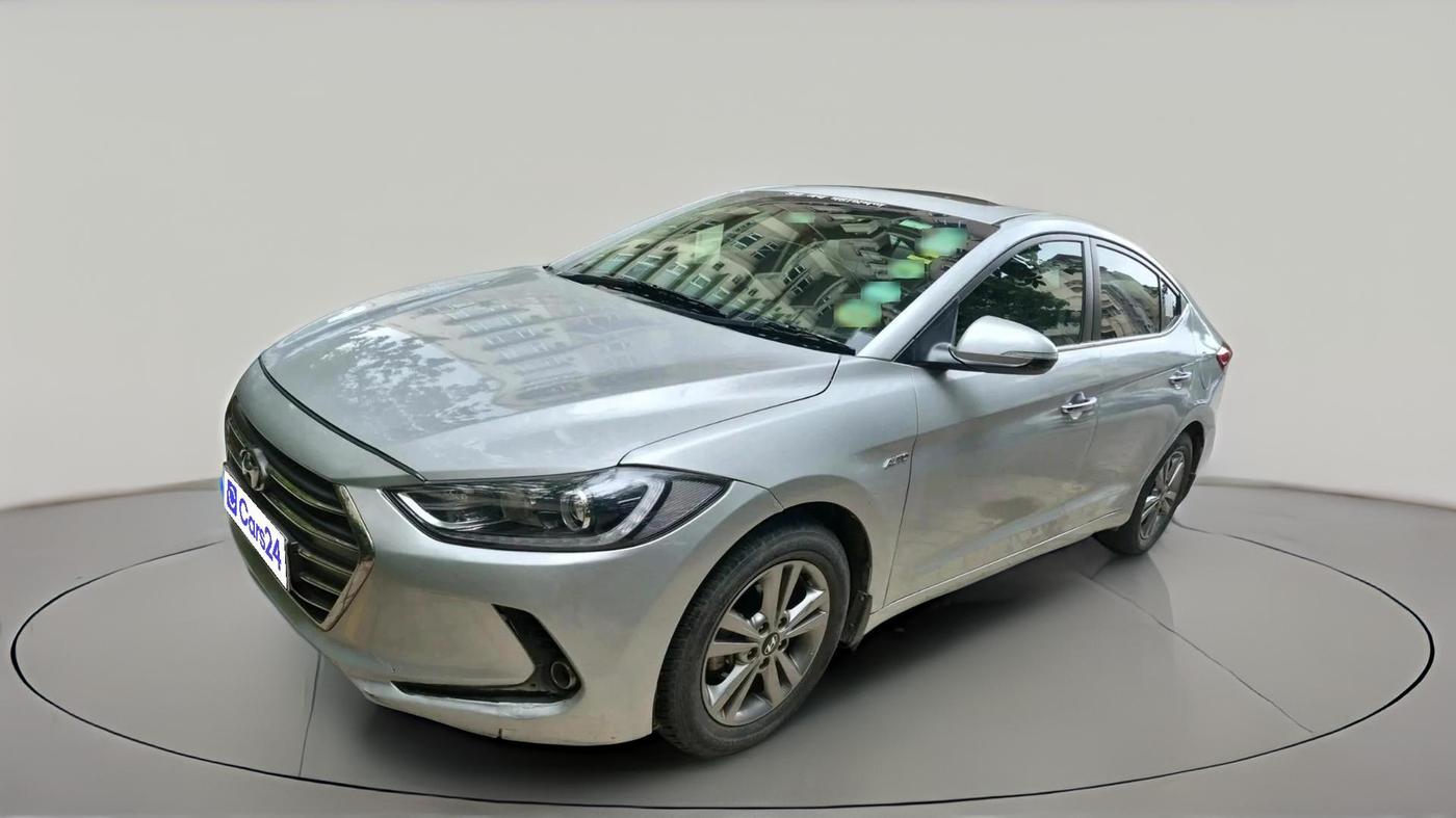 2017 Hyundai New Elantra 2.0 SX(O) AT PETROL, Petrol, Automatic, 31,079 km, exterior