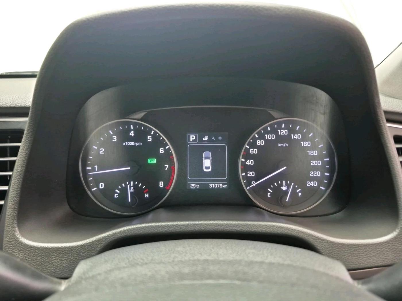 2017 Hyundai New Elantra 2.0 SX(O) AT PETROL, Petrol, Automatic, 31,079 km, interior