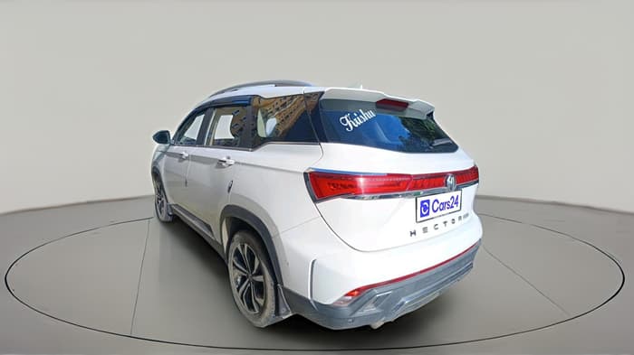 2024 MG HECTOR PLUS SHARP PRO 1.5 TURBO MT 7 STR, Petrol, Manual, 28,992 km, exterior