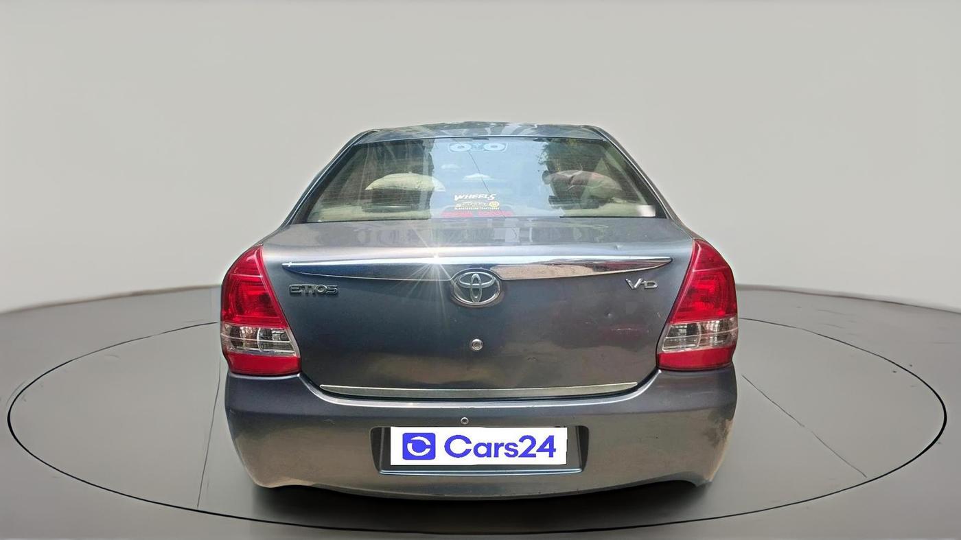 2013 Toyota Etios VD, Diesel, Manual, 1,36,203 km, exterior