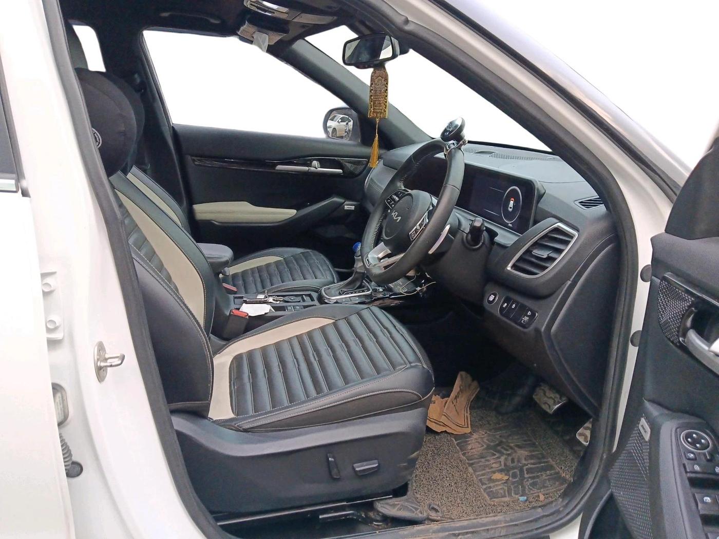 2024 KIA SELTOS  GTX Plus 1.5 Turbo Petrol DCT, Petrol, Automatic, 7,878 km, interior