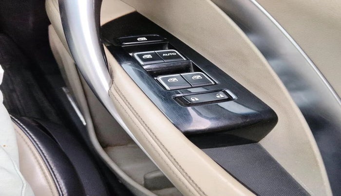 2021 MG HECTOR SHARP HYBRID 1.5 PETROL, Petrol, Manual, 82,758 km, interior