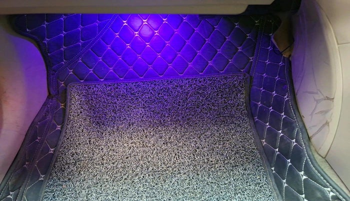 2013 Maruti Ertiga VXI, Petrol, Manual, 32,437 km, interior