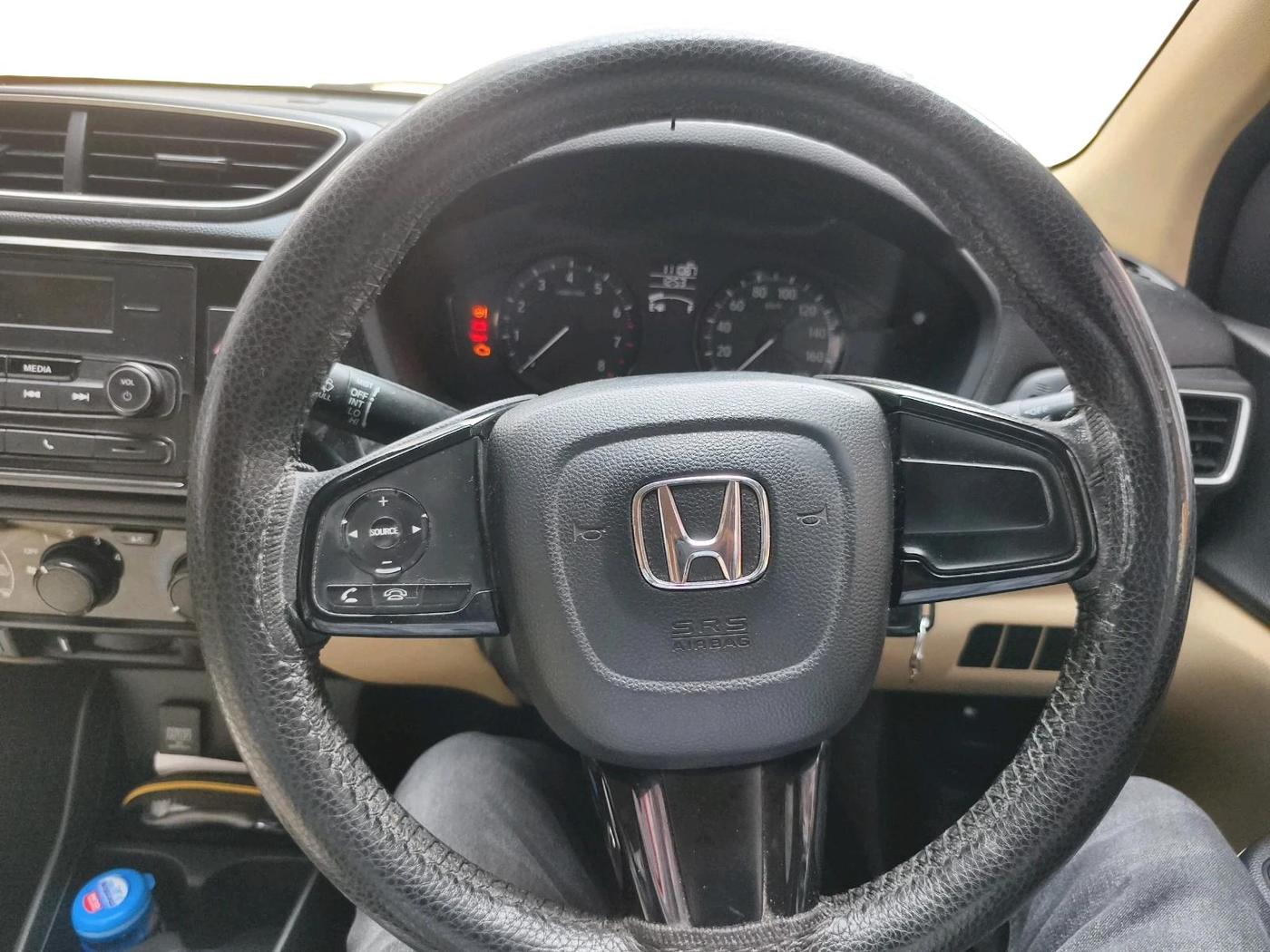2019 Honda Amaze 1.2L I-VTEC S, Petrol, Manual, 1,11,087 km, interior