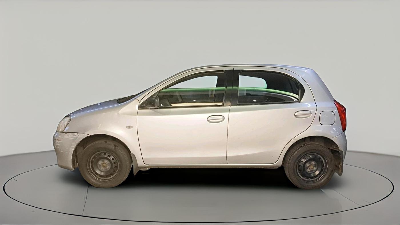 2011 Toyota Etios Liva G, Petrol, Manual, 50,000 km, exterior