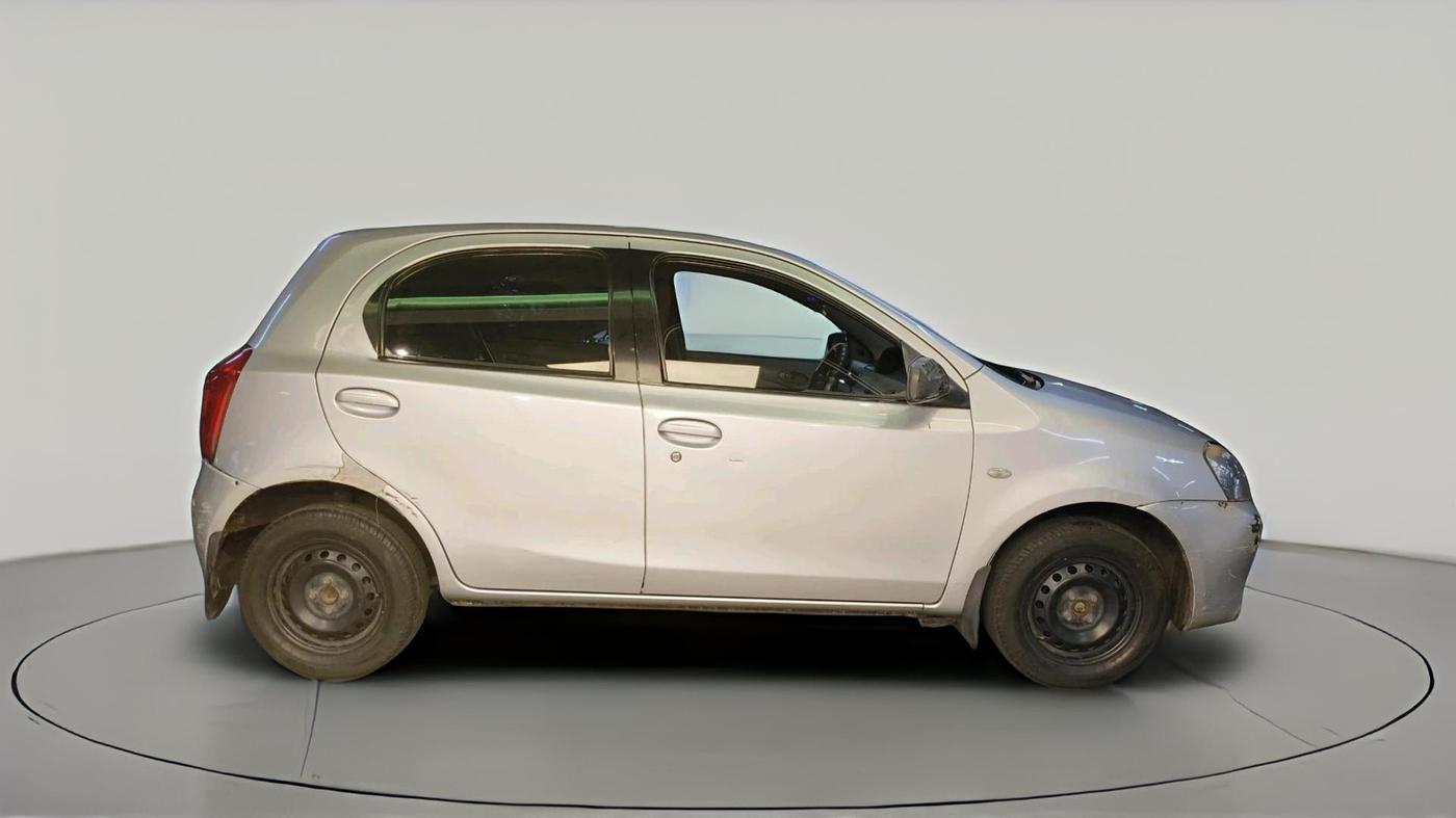 2011 Toyota Etios Liva G, Petrol, Manual, 50,000 km, exterior