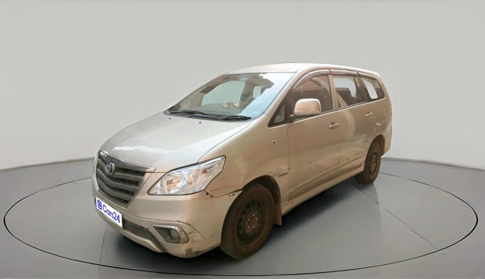 2014 Toyota Innova 2.5 GX 8 STR, Diesel, Manual, 1,63,573 km, exterior