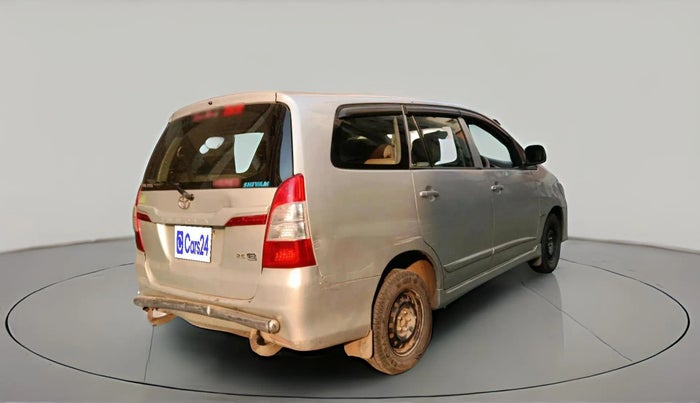 2014 Toyota Innova 2.5 GX 8 STR, Diesel, Manual, 1,63,573 km, exterior