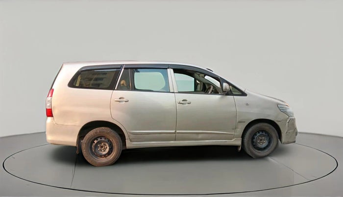 2014 Toyota Innova 2.5 GX 8 STR, Diesel, Manual, 1,63,573 km, exterior