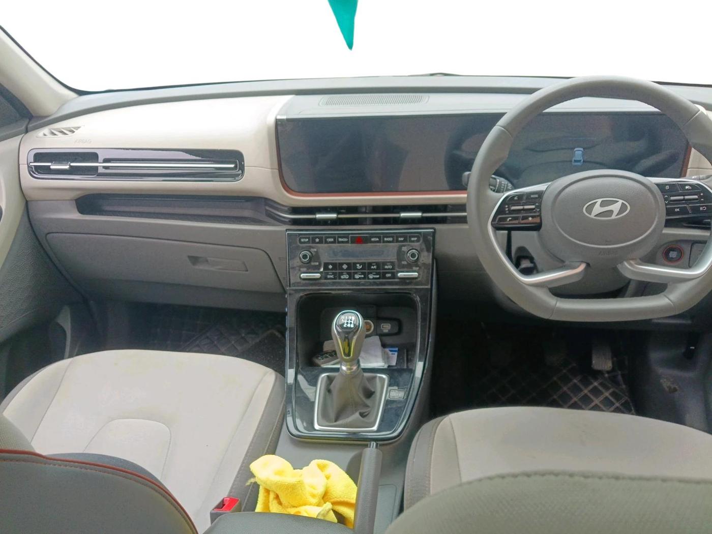 2024 Hyundai Creta SX 1.5 PETROL, Petrol, Manual, 12,577 km, interior
