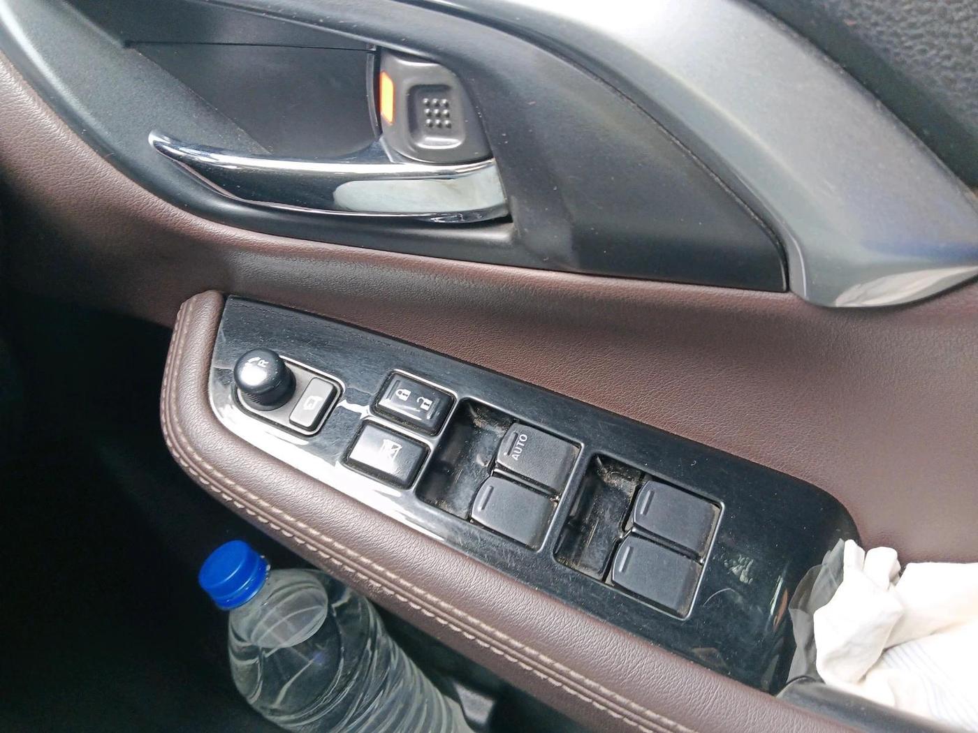 2023 Maruti Grand Vitara ZETA SMART HYBRID, Petrol, Manual, 35,230 km, interior