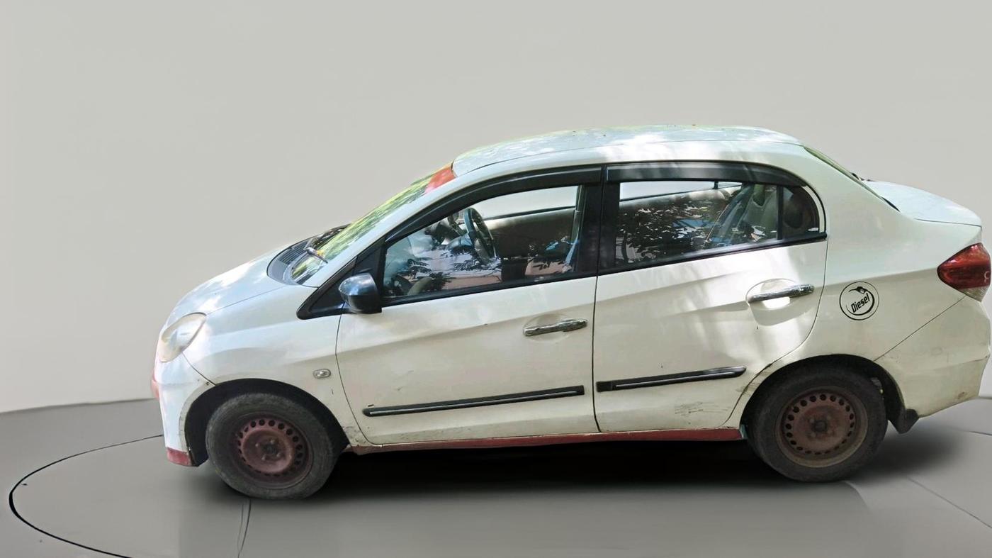 2013 Honda Amaze 1.5L I-DTEC EX, Diesel, Manual, 67,530 km, exterior