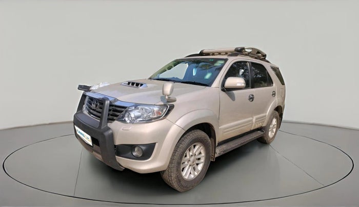 2014 Toyota Fortuner 3.0 4X2 AT, Diesel, Automatic, 57,818 km, exterior