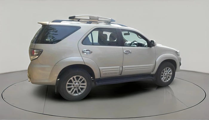 2014 Toyota Fortuner 3.0 4X2 AT, Diesel, Automatic, 57,818 km, exterior