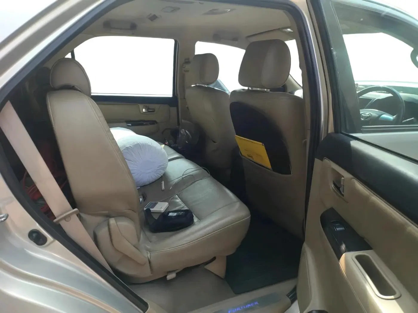 2014 Toyota Fortuner 3.0 4X2 AT, Diesel, Automatic, 57,818 km, interior