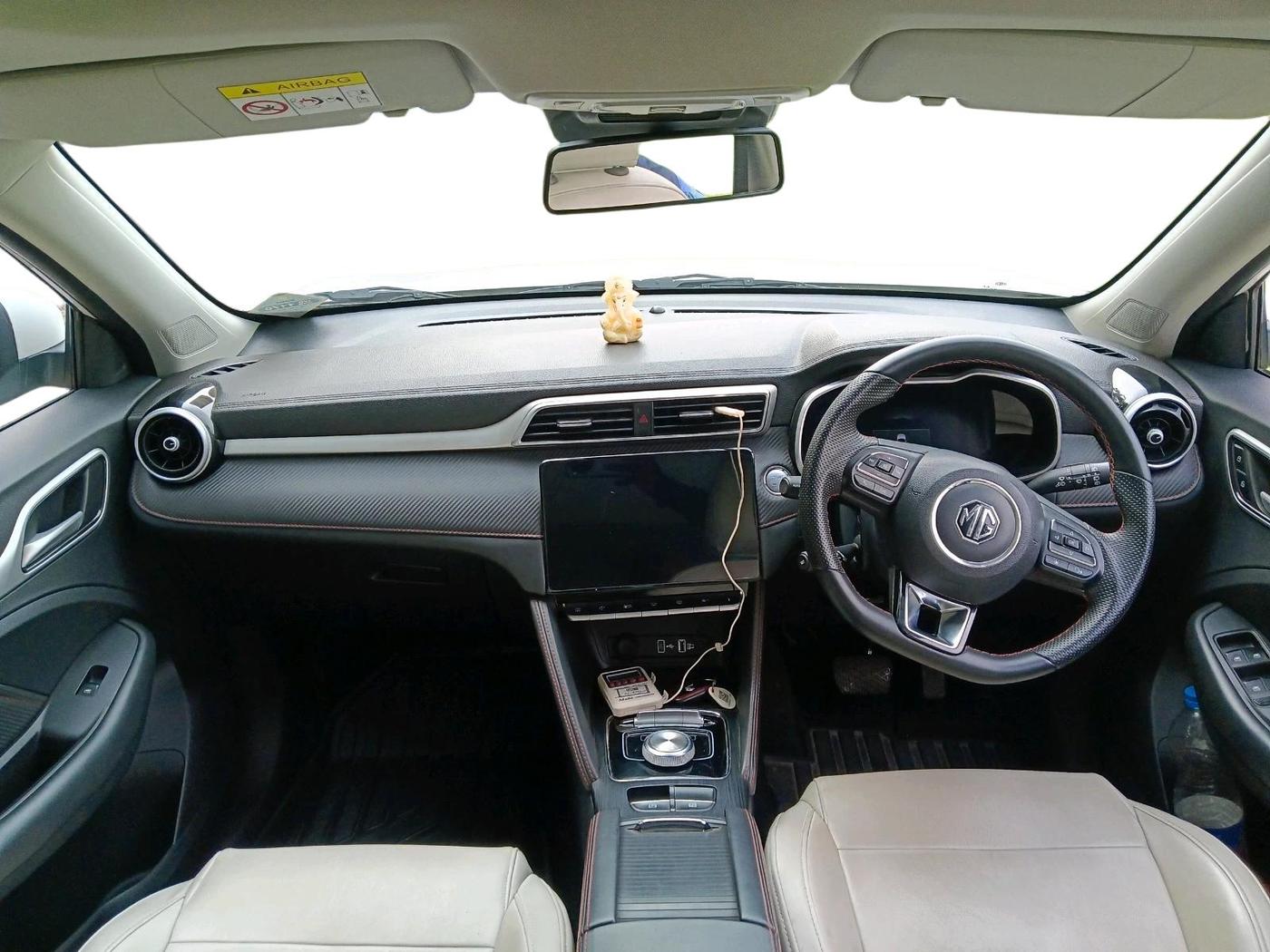 2024 MG ZS EV Excite Pro, Electric, Automatic, 23,765 km, interior