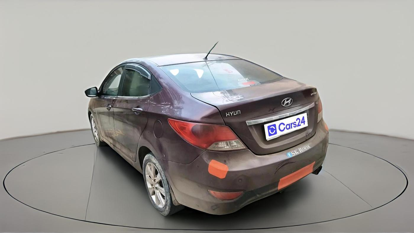 2013 Hyundai Verna FLUIDIC 1.6 CRDI SX, Diesel, Manual, 83,355 km, exterior