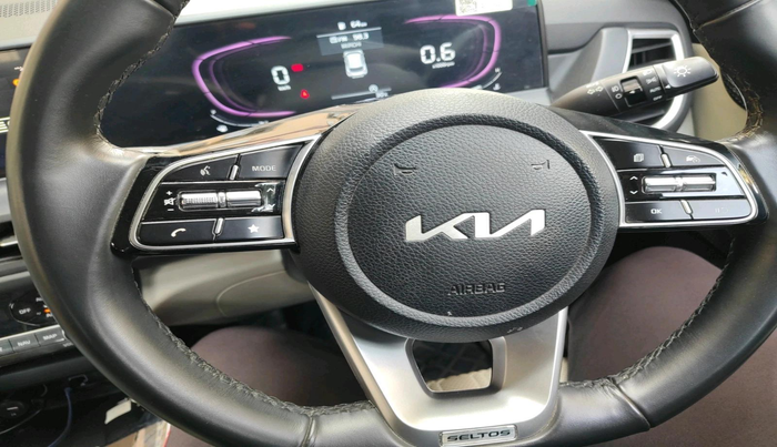 2023 KIA SELTOS  HTX 1.5 PETROL MT, Petrol, Manual, 44,067 km, interior