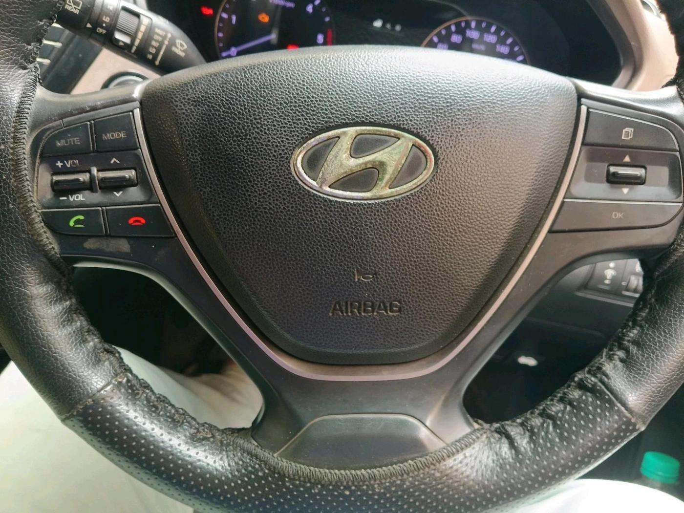 2016 Hyundai Elite i20 ASTA 1.4 CRDI, Diesel, Manual, 75,834 km, interior