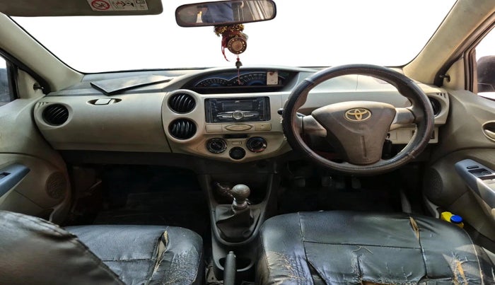 2015 Toyota Etios GD, Diesel, Manual, 2,45,348 km, interior