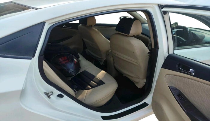 2012 Hyundai Verna FLUIDIC 1.4 CRDI EX, Diesel, Manual, 55,617 km, interior