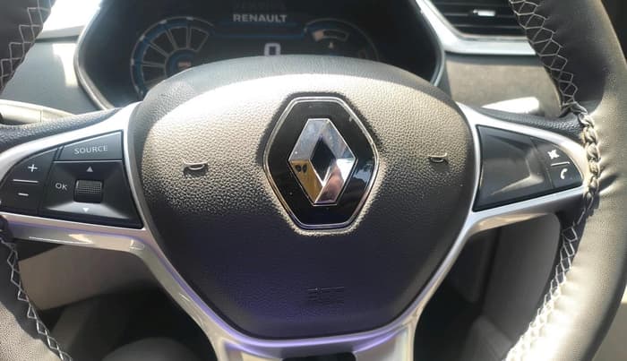 2021 Renault TRIBER RXZ AMT, Petrol, Automatic, 23,872 km, interior