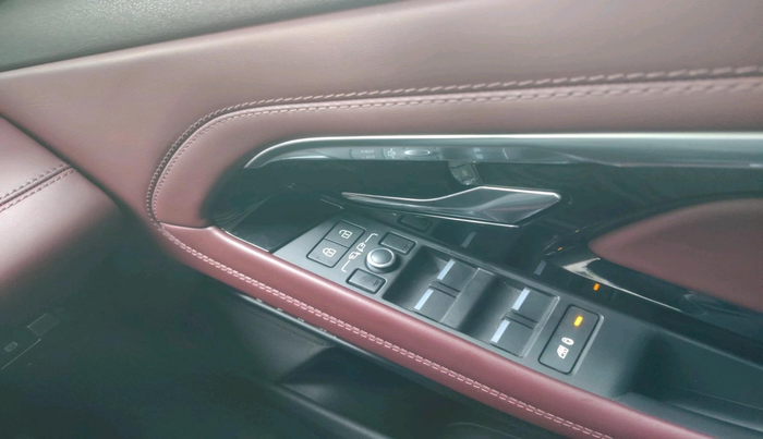 2021 Landrover Range Rover Evoque SE R-DYNAMIC 2.0 PETROL, Petrol, Automatic, 8,167 km, interior