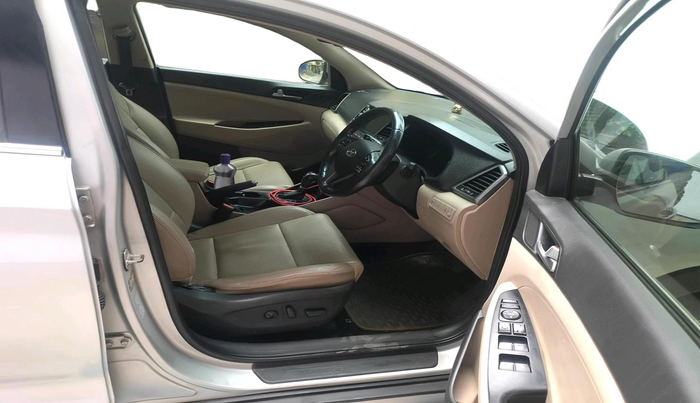 2018 Hyundai Tucson 2WD AT GL DIESEL
, Diesel, Automatic, 56,179 km, interior