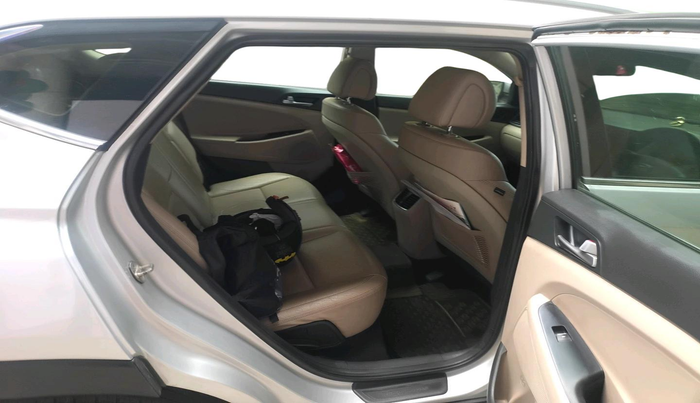 2018 Hyundai Tucson 2WD AT GL DIESEL
, Diesel, Automatic, 56,179 km, interior