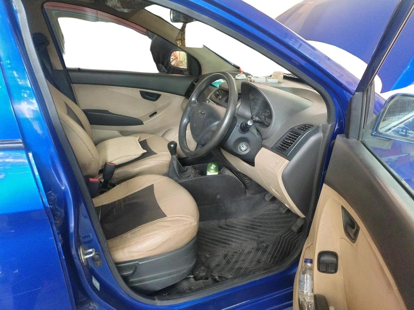 2017 Hyundai Eon ERA +, Petrol, Manual, 1,10,141 km, interior