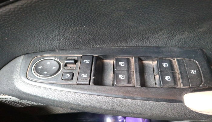 2023 KIA SELTOS  GTX PLUS 1.5 DIESEL AT, Diesel, Automatic, 40,109 km, interior