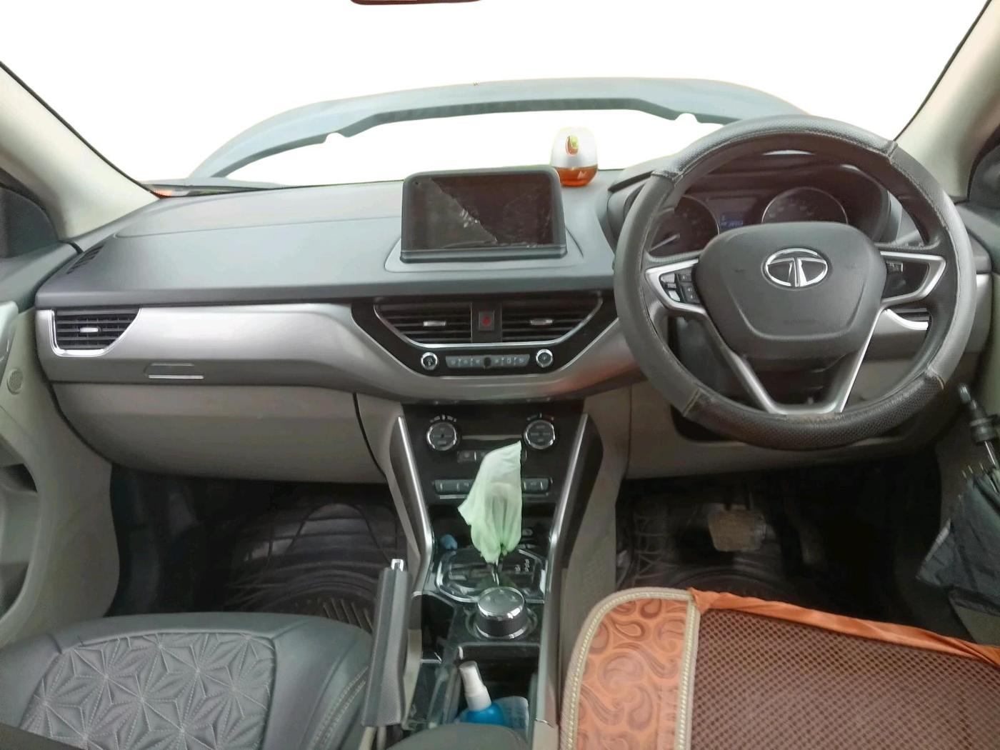 2018 Tata NEXON XZA PLUS PETROL DUAL TONE, Petrol, Automatic, 20,362 km, interior
