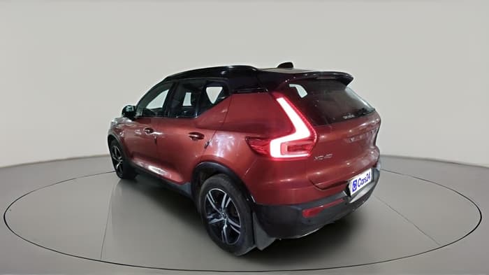 2018 Volvo XC 40 D4 R DESIGN, Diesel, Automatic, 52,855 km, exterior