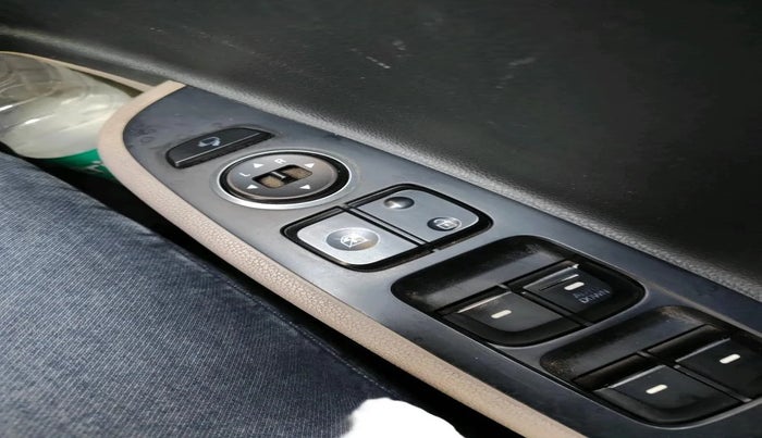 2015 Hyundai Grand i10 ASTA 1.2 KAPPA VTVT, Petrol, Manual, 47,388 km, interior