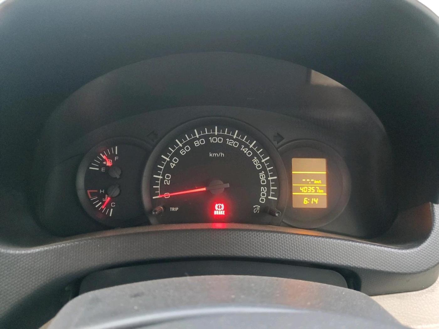 2015 Maruti Swift Dzire LXI (O), Petrol, Manual, 40,357 km, interior