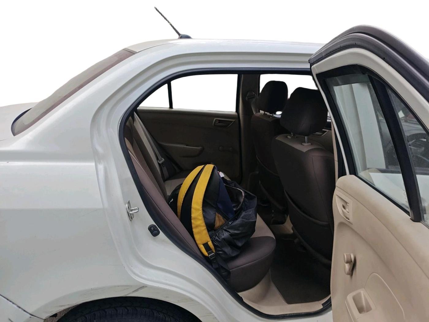 2015 Maruti Swift Dzire LXI (O), Petrol, Manual, 40,357 km, interior