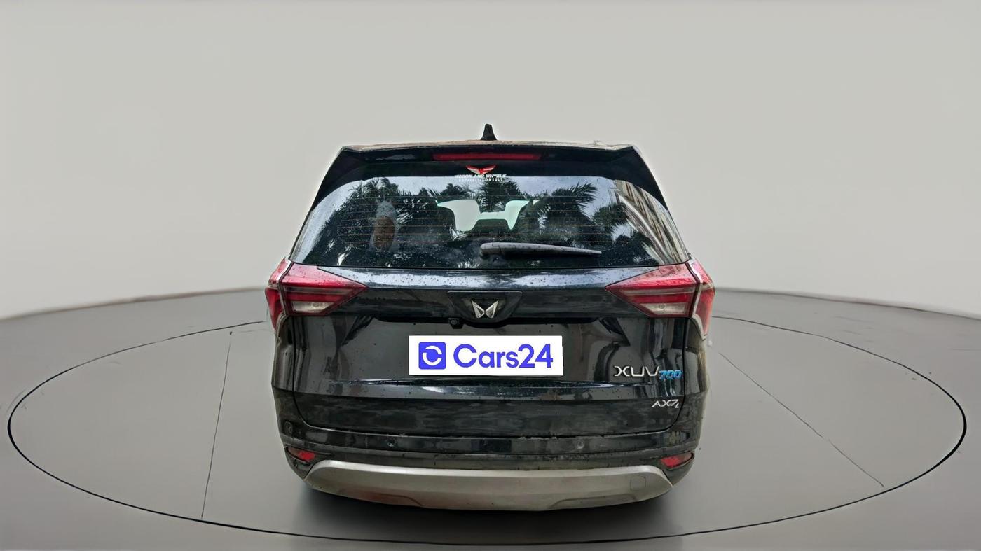 2024 Mahindra XUV700 AX 7 LUXURY P AT 7 STR, Petrol, Automatic, 14,412 km, exterior