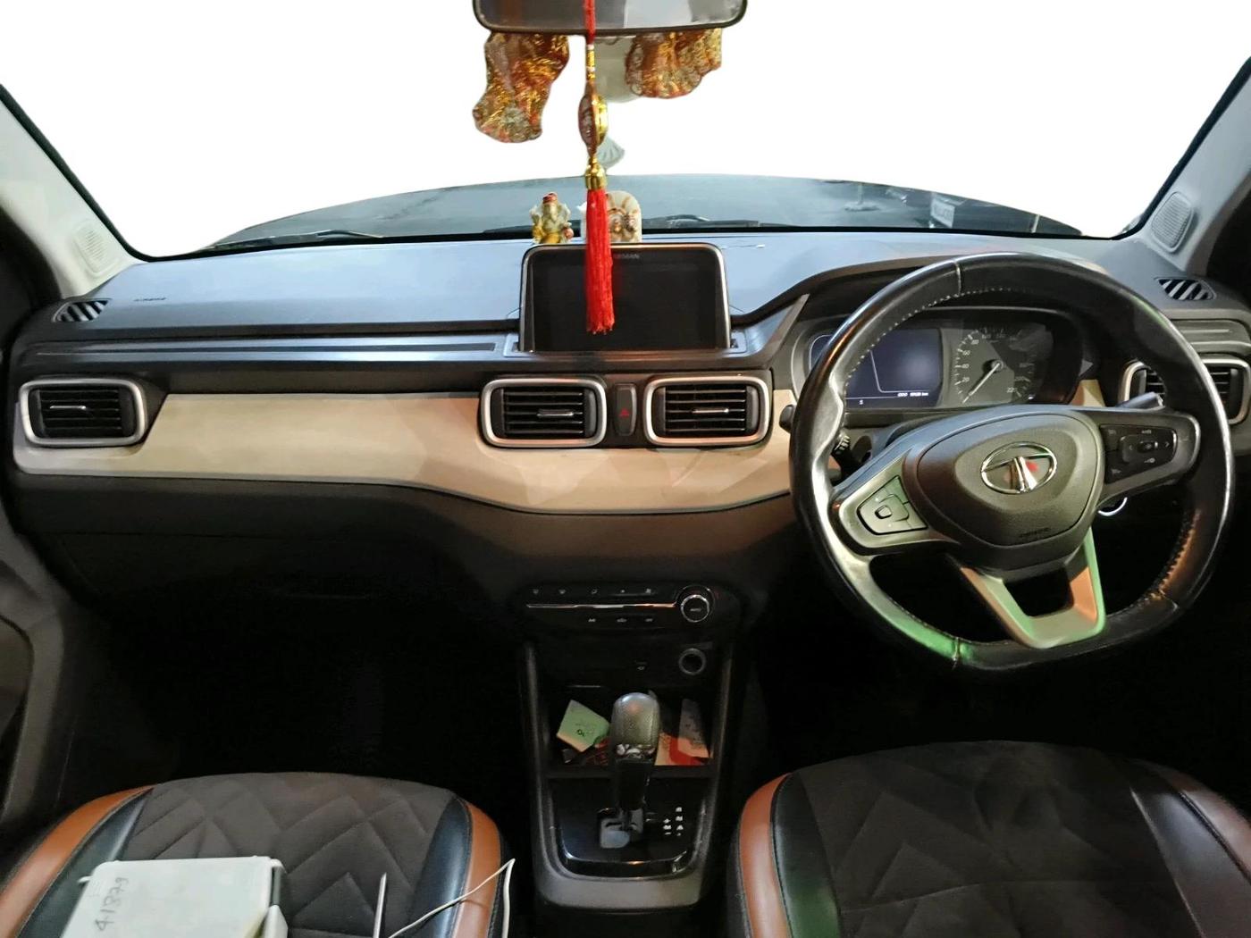 2022 Tata PUNCH CREATIVE  AMT, Petrol, Automatic, 19,128 km, interior