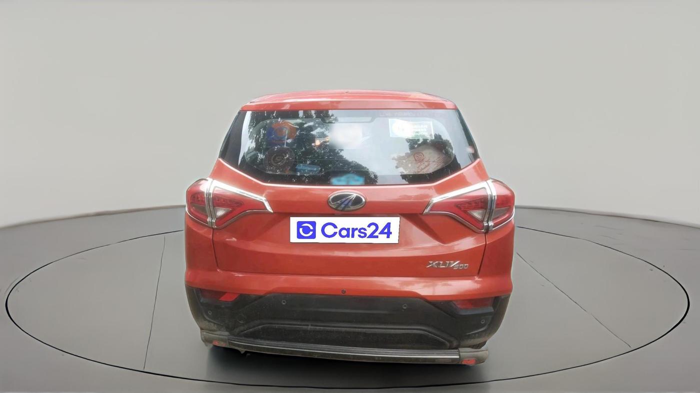 2020 Mahindra XUV300 W4 1.2 PETROL, Petrol, Manual, 62,357 km, exterior