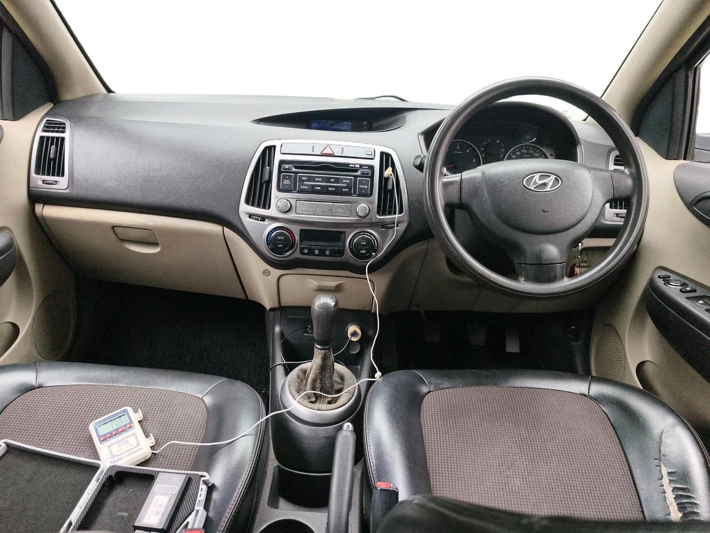2012 Hyundai i20 MAGNA (O) 1.4 CRDI, Diesel, Manual, 81,577 km, interior