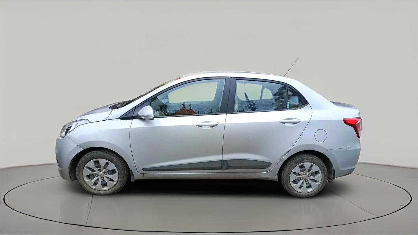 2015 Hyundai Xcent S 1.2, Petrol, Manual, 38,310 km, exterior