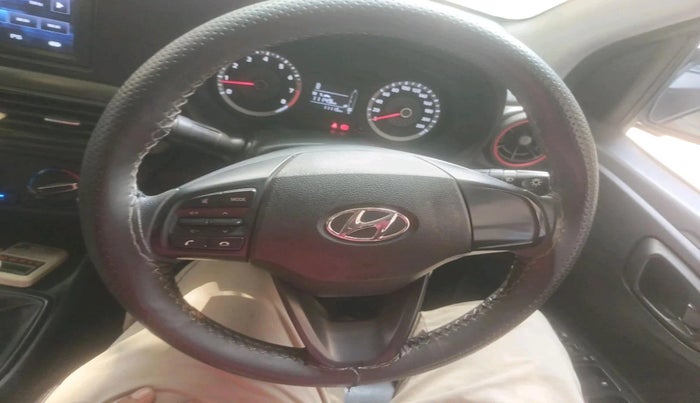 2022 Hyundai GRAND I10 NIOS MAGNA CORPORATE EDITION 1.2 KAPPA VTVT, Petrol, Manual, 11,115 km, interior