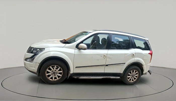2016 Mahindra XUV500 W10, Diesel, Manual, 1,48,877 km, exterior