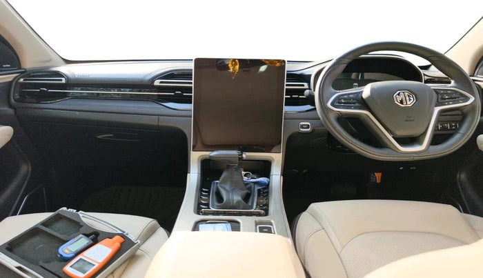 2024 MG HECTOR SAVVY PRO 1.5 TURBO CVT PETROL, Petrol, Automatic, 4,874 km, interior