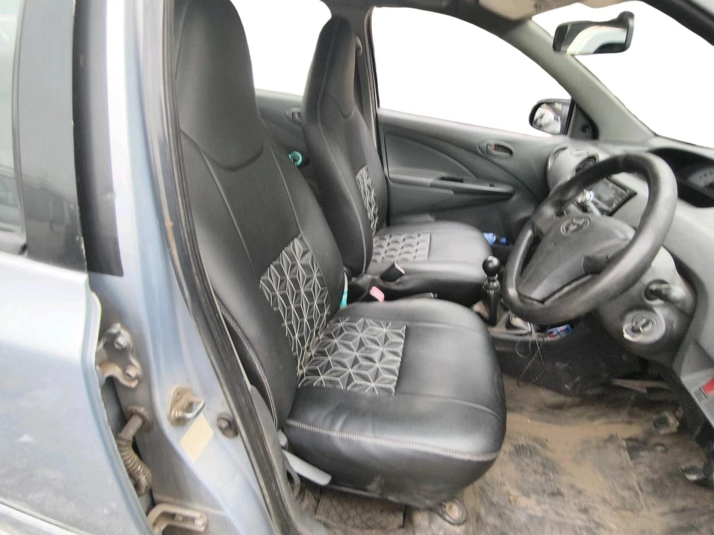 2012 Toyota Etios GD, Diesel, Manual, 79,772 km, interior
