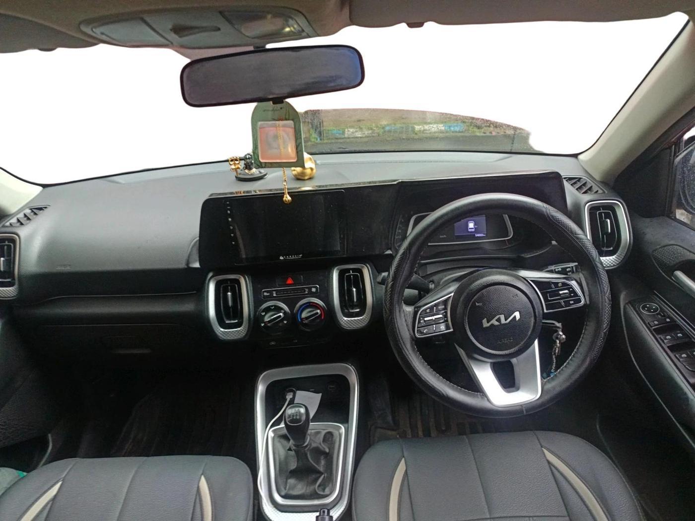 2021 KIA SONET HTK 1.2, Petrol, Manual, 54,899 km, interior