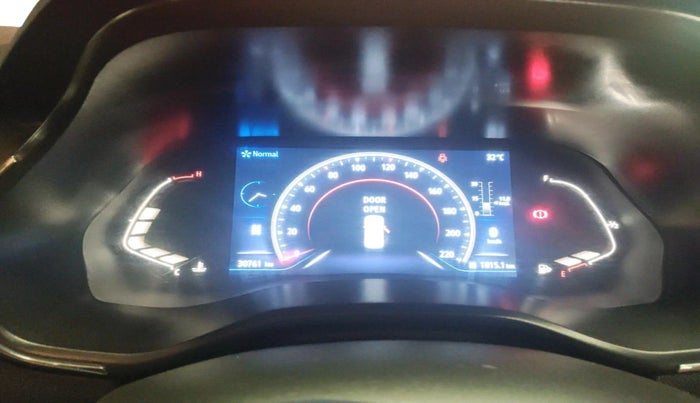 2023 Renault Kiger RXZ AMT DUAL TONE, Petrol, Automatic, 30,761 km, interior